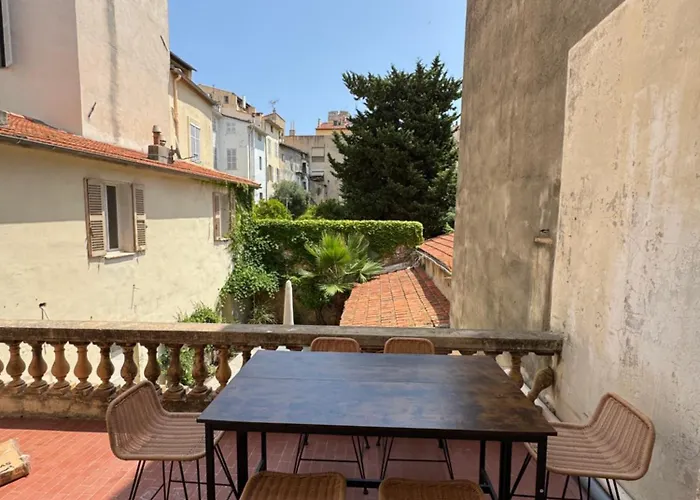 #101-heart Of Vieil - Place Nationale-high-end Newly Renovated & Furnished Antibes