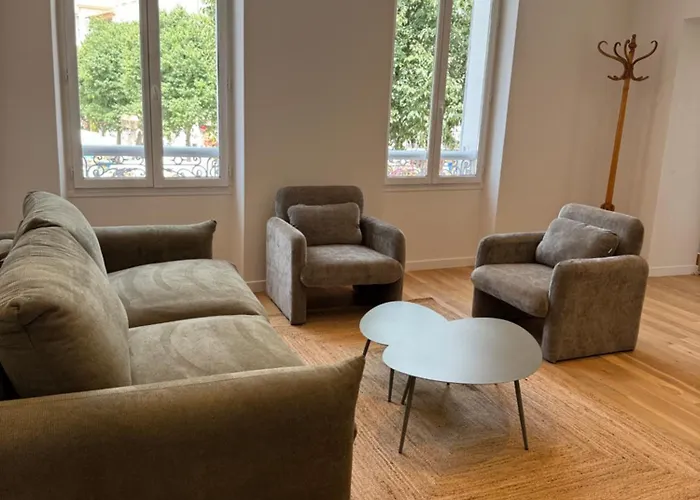 #101-heart Of Vieil - Place Nationale-high-end Newly Renovated & Furnished Antibes